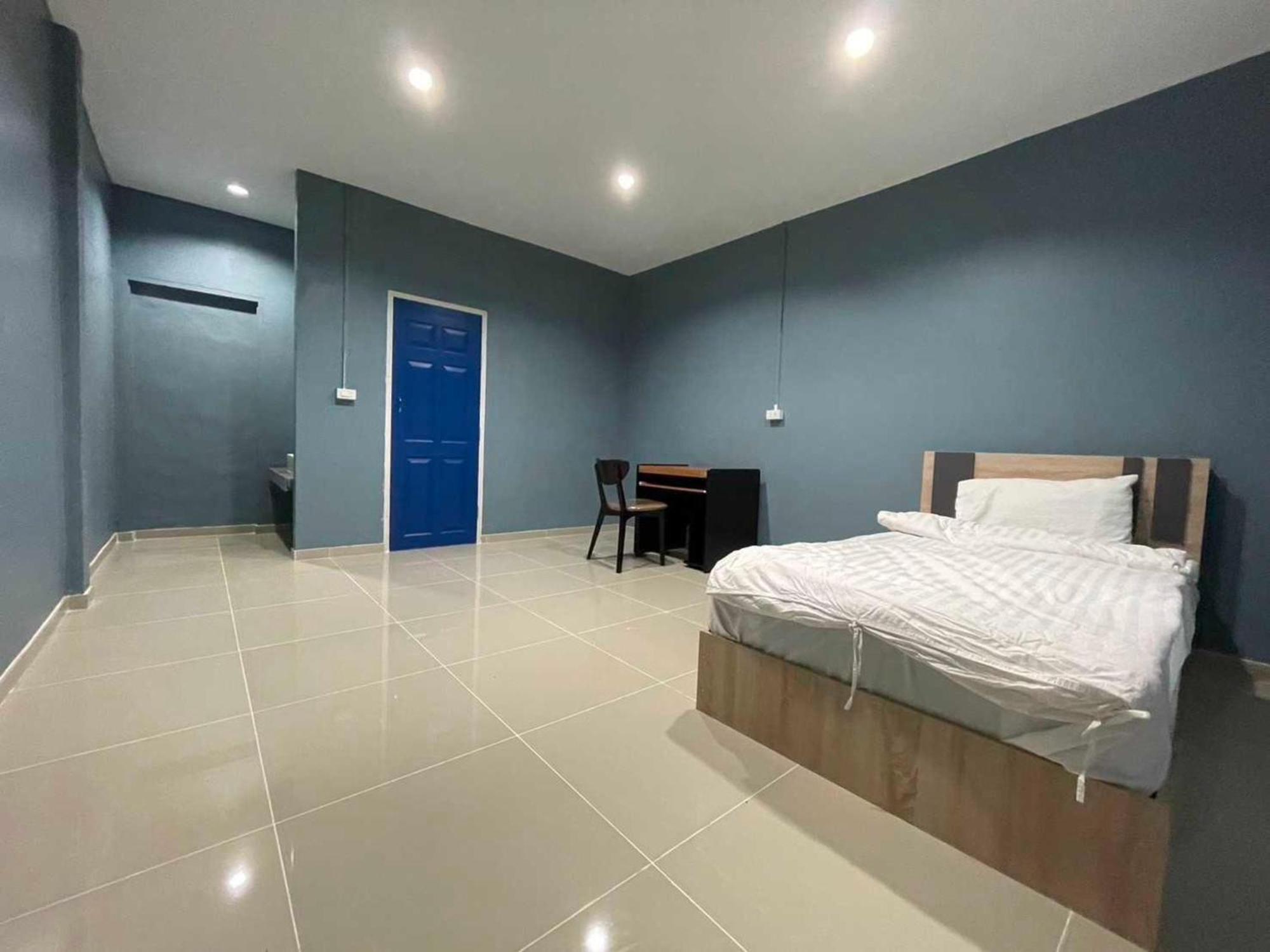 Collection O To The Sea Resort Thailand На Джомтьен Экстерьер фото